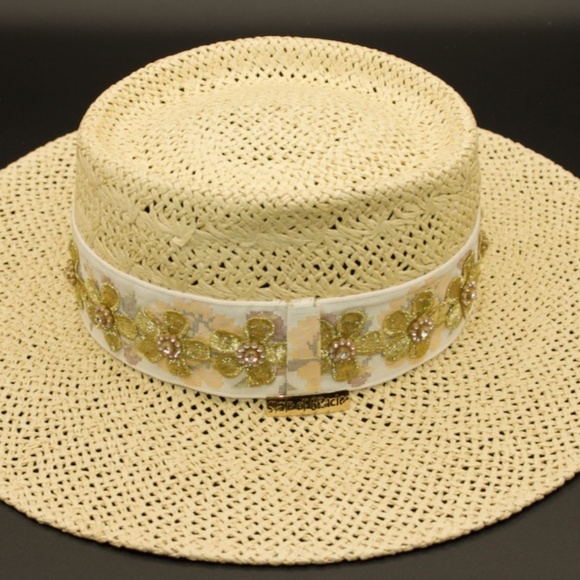 Hat Straw with lace trim and flower embelishment main image 5